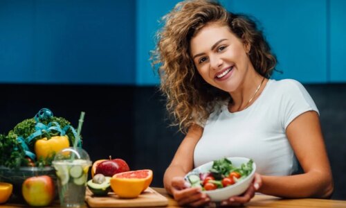 Emagrecimento na menopausa: veja cuidados para evitar a perda óssea e muscular
