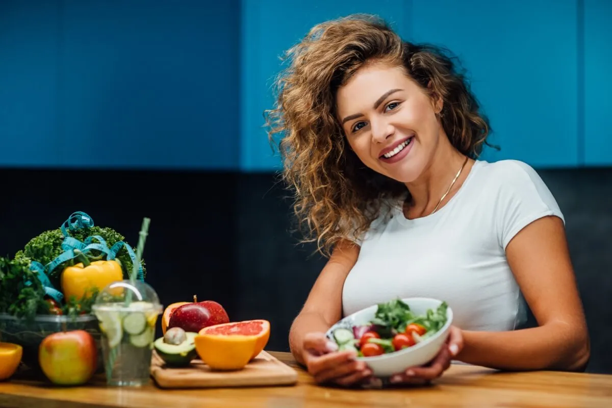 Emagrecimento na menopausa: veja cuidados para evitar a perda óssea e muscular