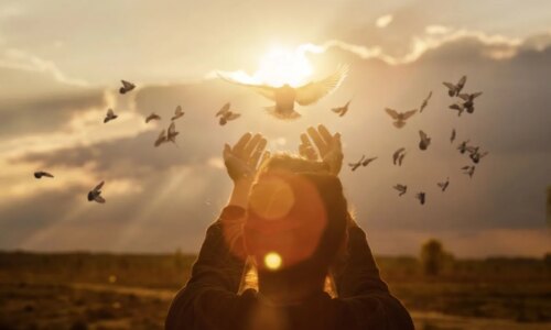 5 orações poderosas para renovar a esperança e afastar o medo