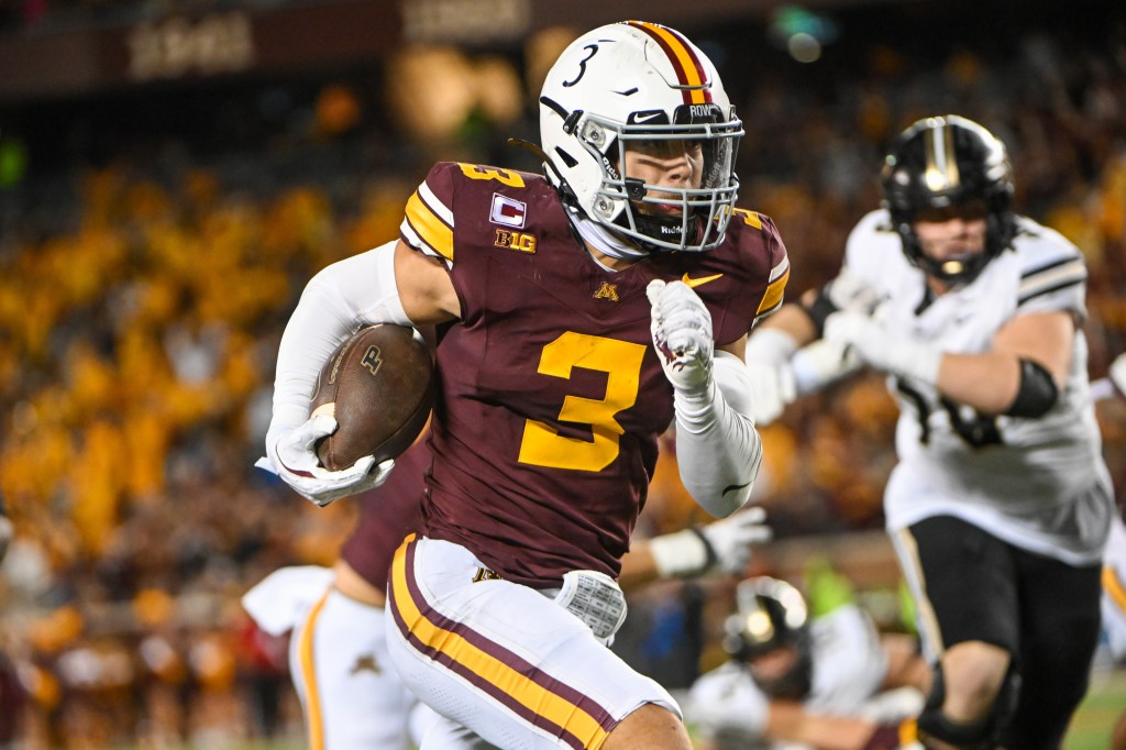 Will Gophers’ Koi Perich enter transfer portal?