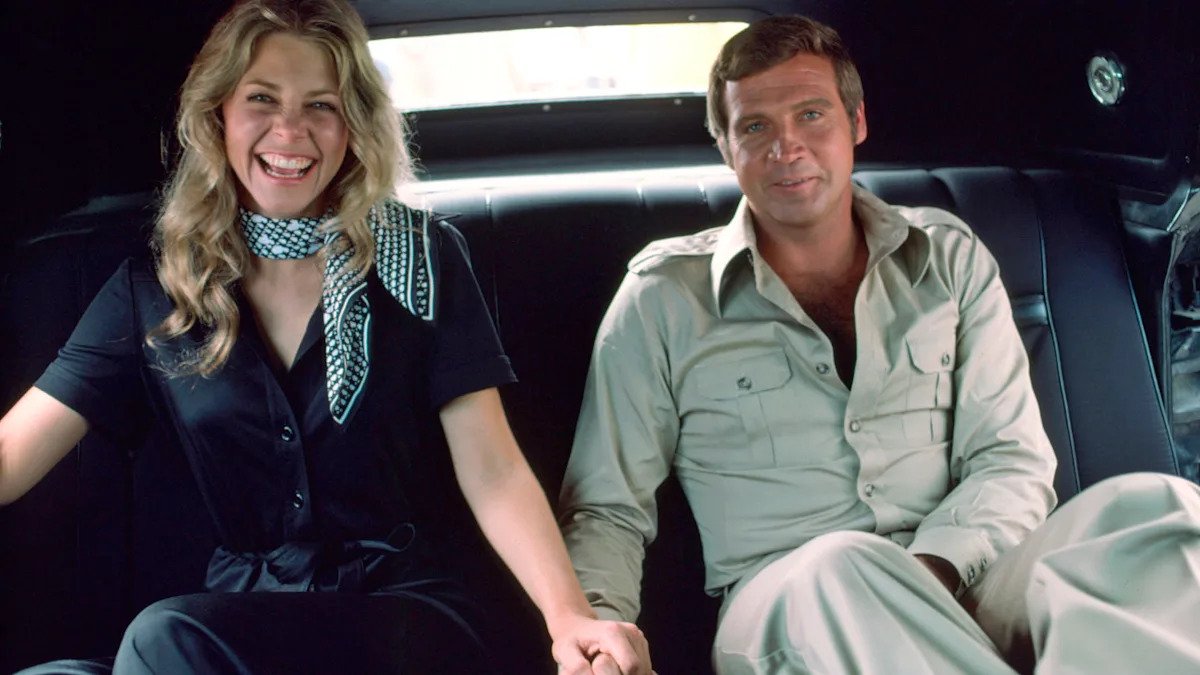 ‘Bionic Woman’ Star Lindsay Wagner, 76, Reunites With Lee Majors, 86, for 50th Anniversary