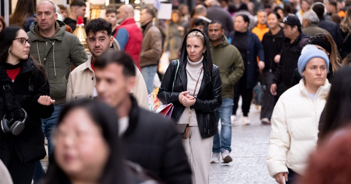 1 in 5 Europeans say dictatorship might be preferable – POLITICO