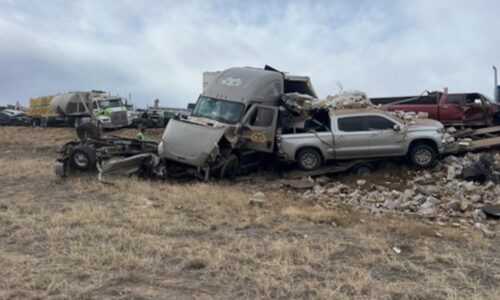 4 dead, more than 20 hospitalized following crash involving more than 30 vehicles on I-25 just south of Pueblo, northbound lanes remain closed