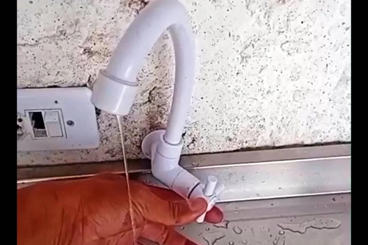 Bairro atingido por tornado sofre crise