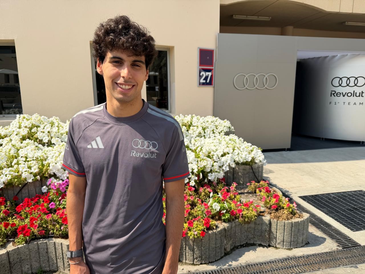 Bortoleto celebra desempenho da Audi em testes da F1: “Ótimo trabalho”