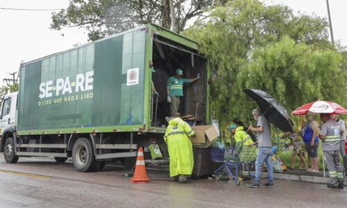 Câmbio Verde atende 16 pontos de Curitiba nesta terça-feira
