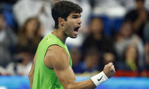 Carlos Alcaraz rallies past Karen Khachanov in Doha | ATP Tour