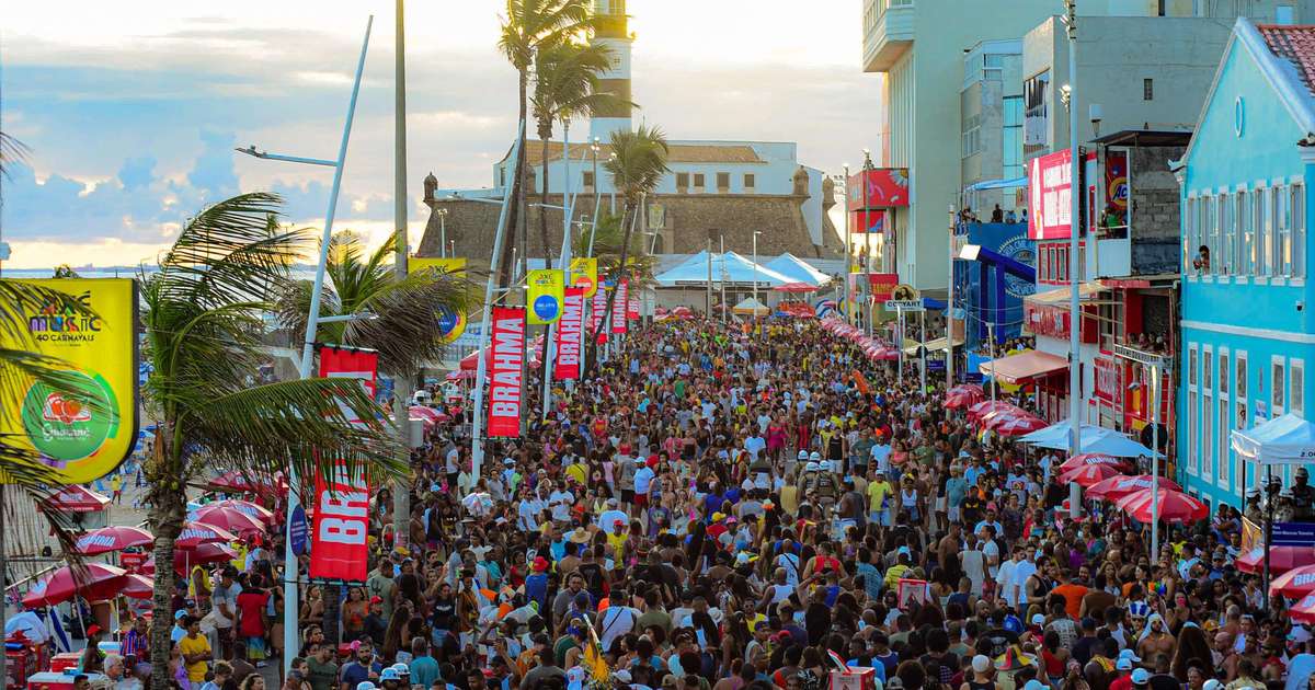 Carnaval de Salvador tem camarote a R$ 4 mil e abadá por quase R$ 2 mil; veja valores