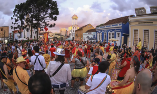 Carnaval no Centro de Curitiba terá ruas bloqueadas; veja quais