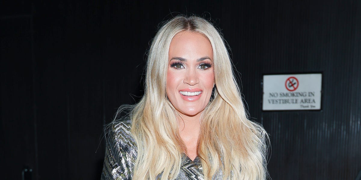 Carrie Underwood Loves Cleaning Toilets (Really)