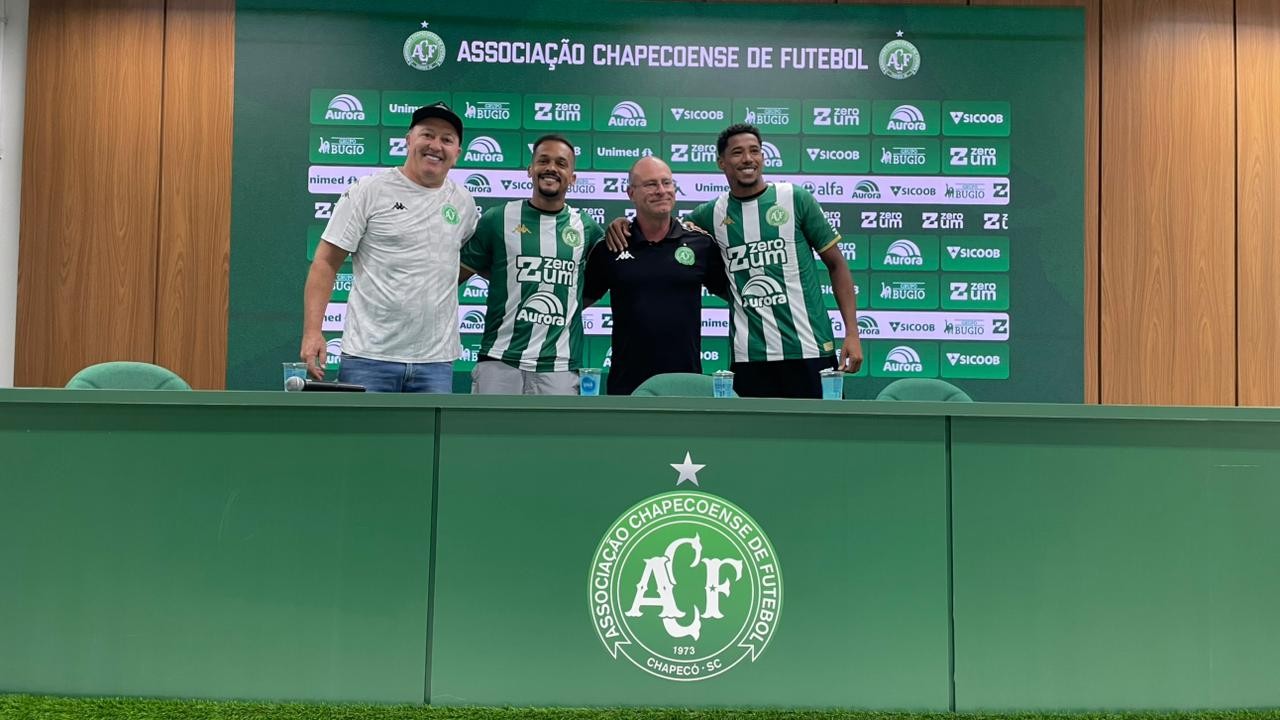 Chapecoense apresenta dupla para a temporada
