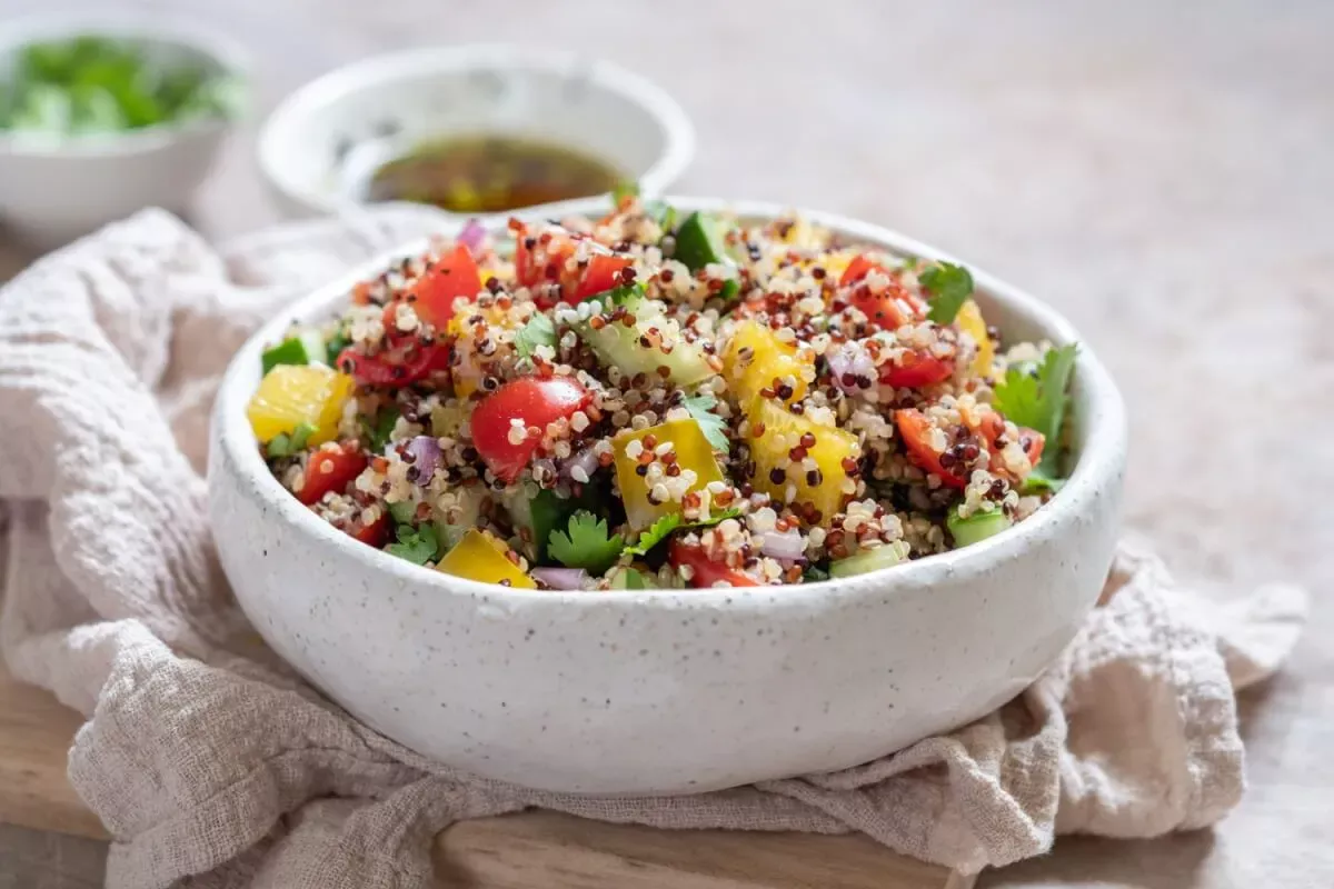 Chia, quinoa e linhaça: 10 receitas fáceis para turbinar a dieta