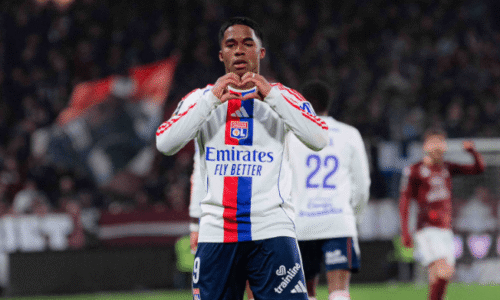 Com Lyon no mata-mata, Endrick agora pode atuar na Europa League; entenda