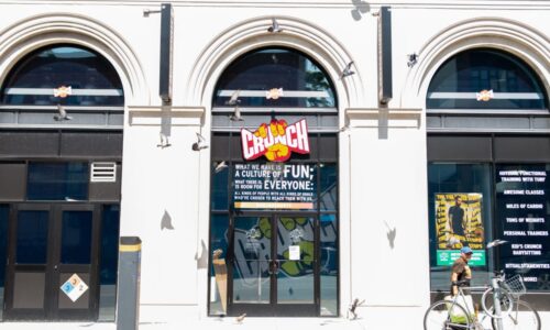Crunch Faces Backlash After Leaked ICE Memo From Texas Franchise