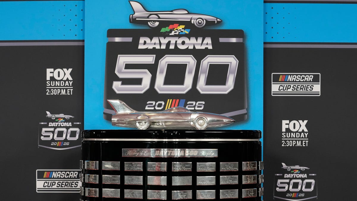 Daytona 500 starting lineup for Sunday after Duel races