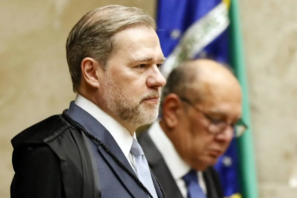 Dias Toffoli pede pra sair da relatoria do caso Master que investiga fraudes bilionárias