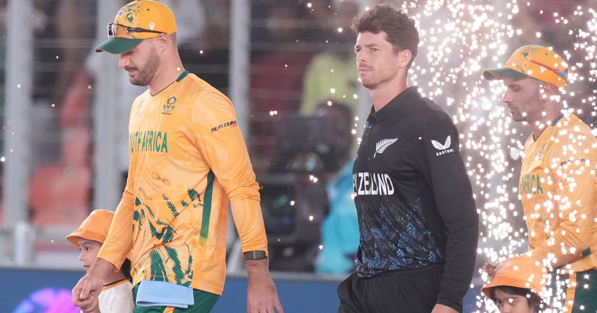 'Dodgy burger' rules Santner out against Canada as New Zealand targets T20 World Cup Super 8s :: WRAL.com