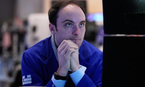 Dow, S&P 500, Nasdaq sell-off builds as tech rout continues, bitcoin plunges