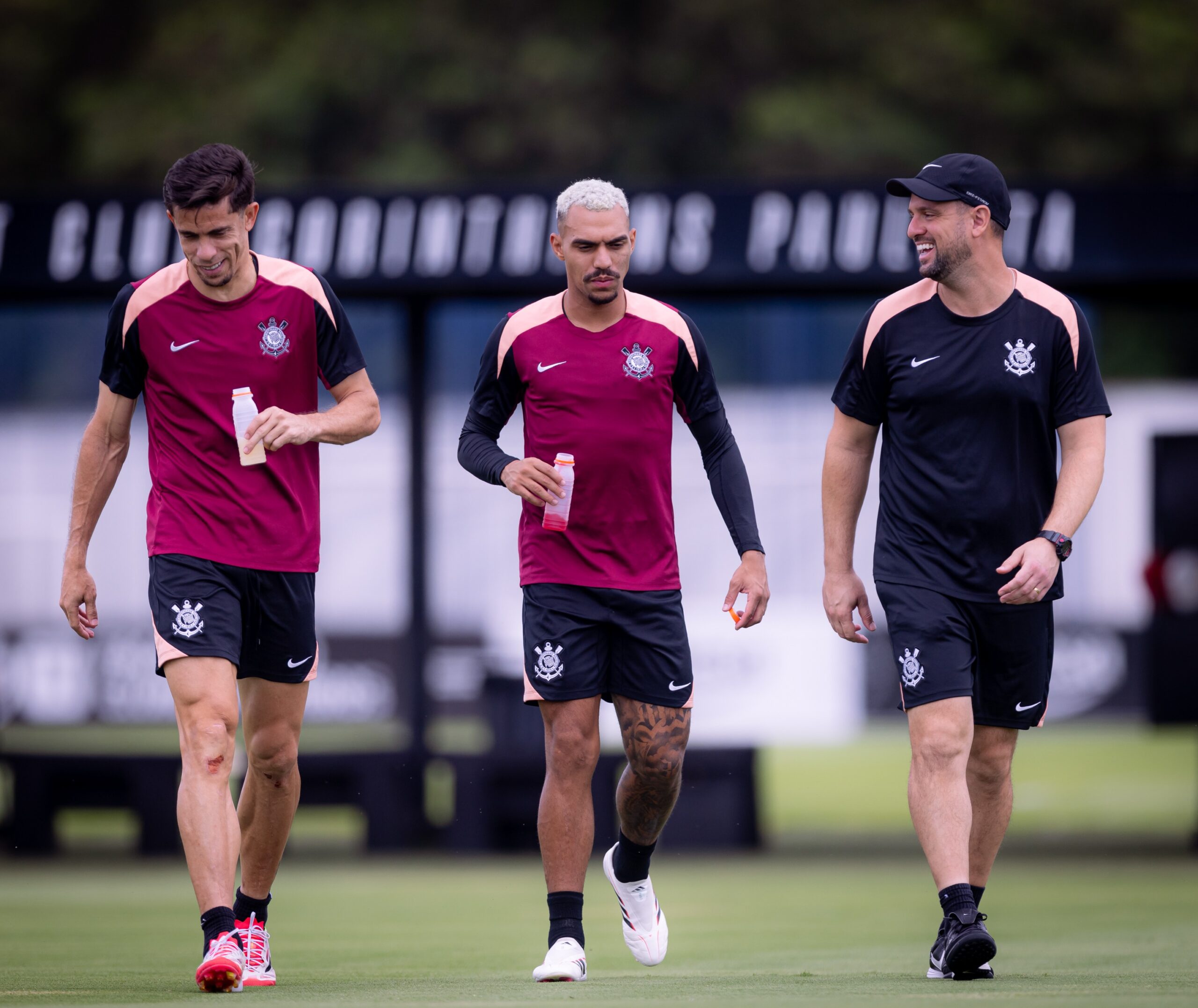 Escalação: Corinthians poupa trio de treino, mas terá força máxima