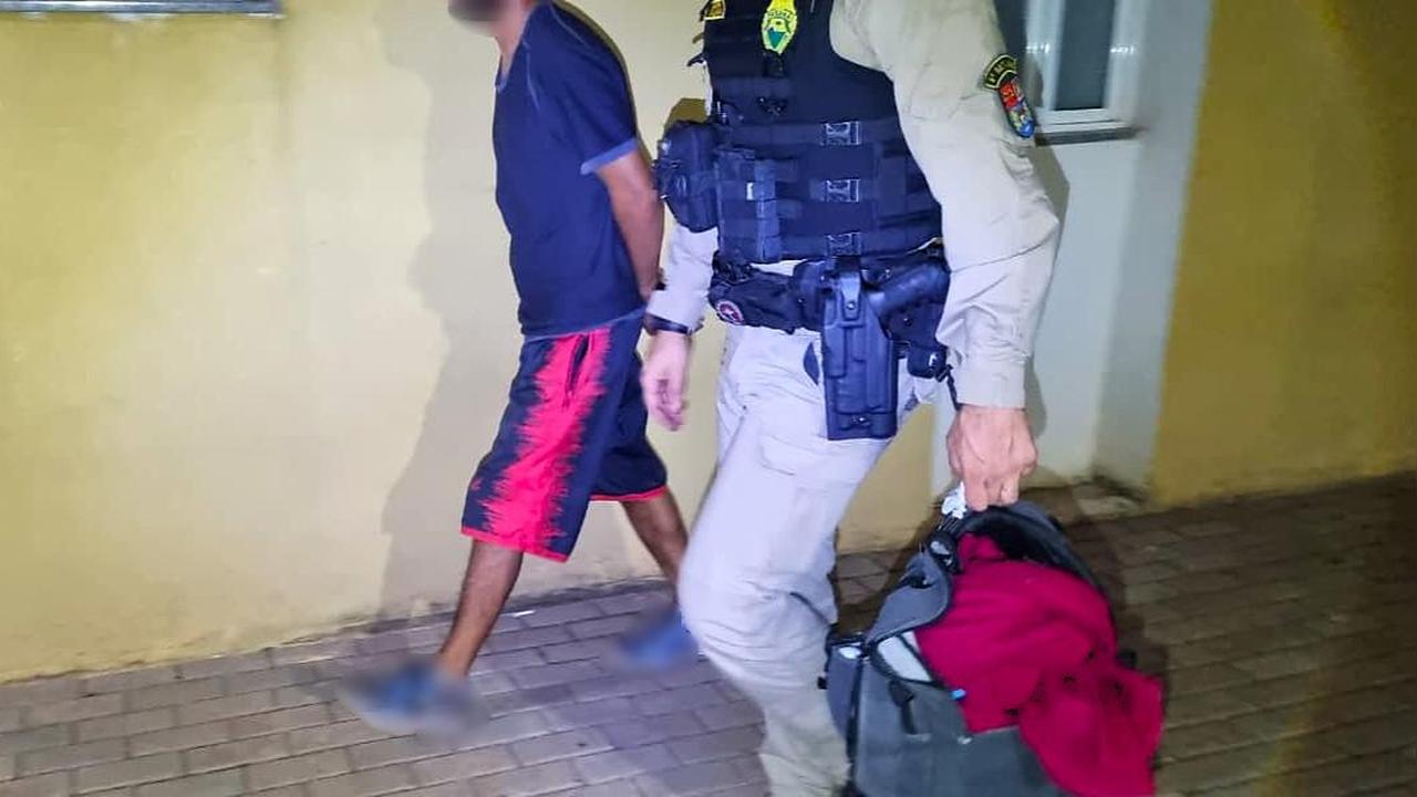 Ex-companheiro é conduzido à delegacia após ameaças em frente à residência da vítima no bairro Neva