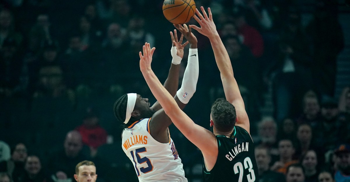 Game Preview: Suns battle Blazers in late-night duel