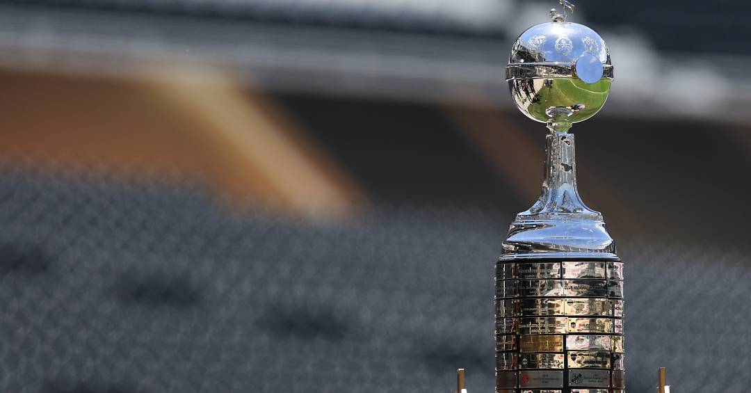 Jogos de hoje, quarta, 18 de fevereiro: onde assistir futebol ao vivo e horários