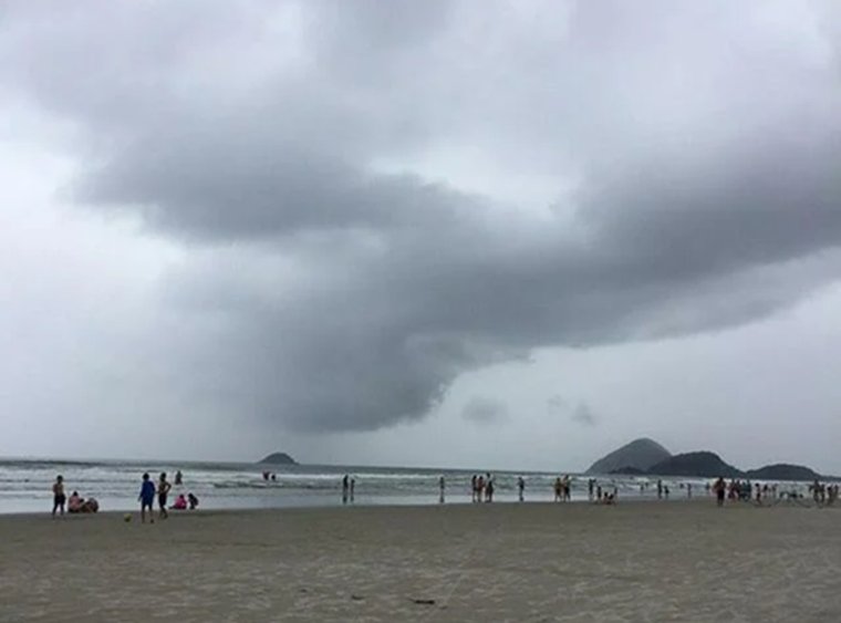 Litoral de SP volta a entrar em alerta para grandes volumes de chuva