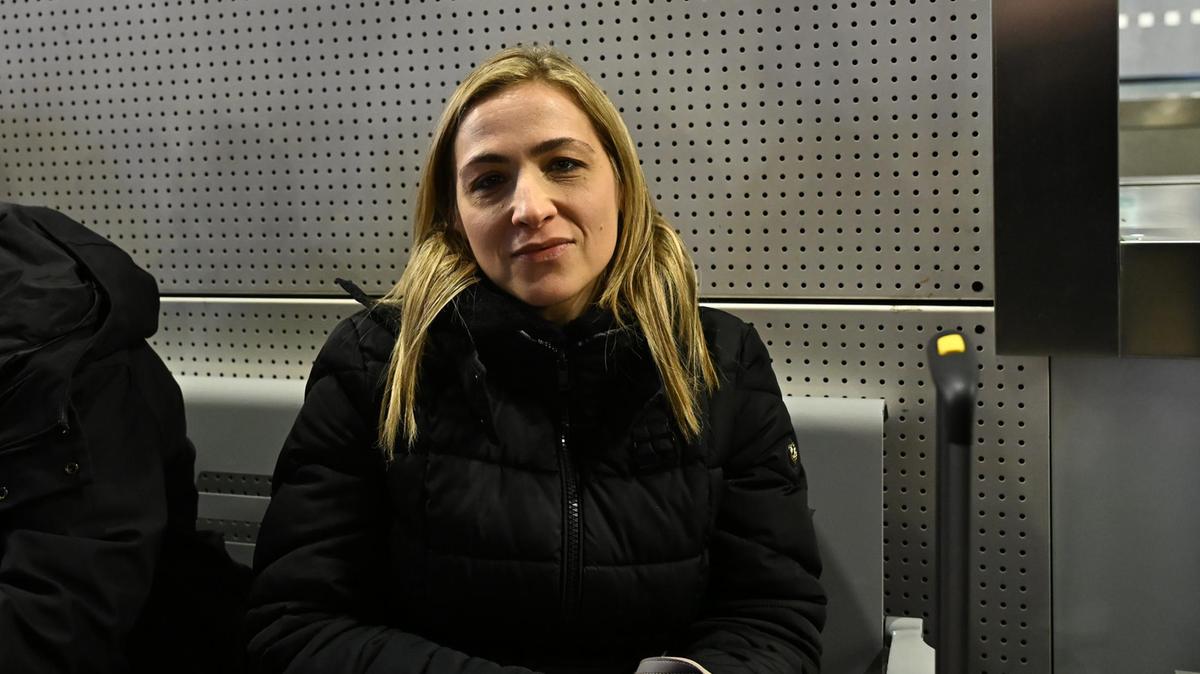 L’odissea dei viaggiatori. Ore in attesa in stazione: “Tutti passano da Bologna”