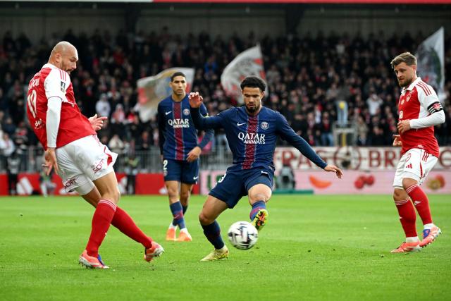 Ludovic Ajorque, l'attaquant qui passe et se dépasse, essaiera de mener Brest vers la victoire vendredi contre l'OM