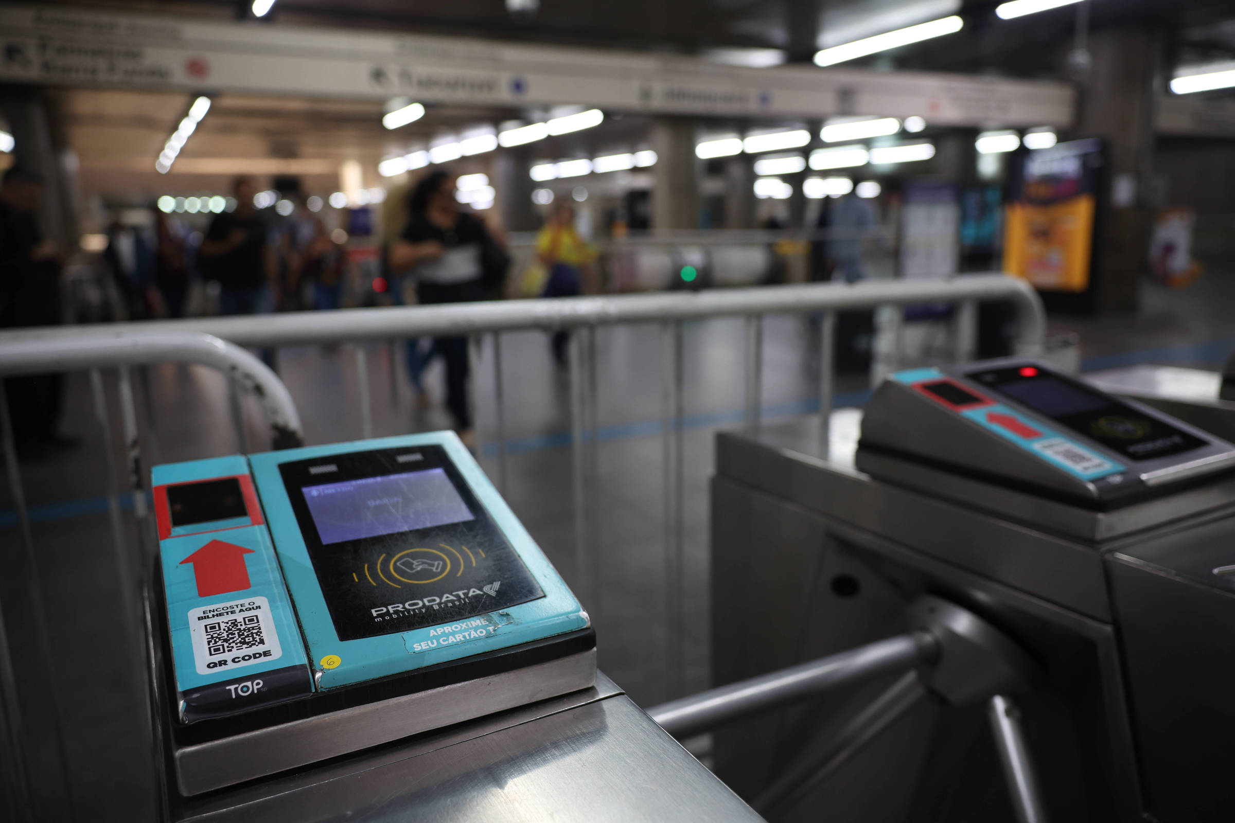 Metrô: sindicato faz ação de estado de greve em SP – 10/02/2026 – Cotidiano