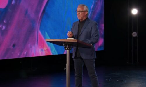 Mike Winger lauds Bethel apology, says accountability must follow