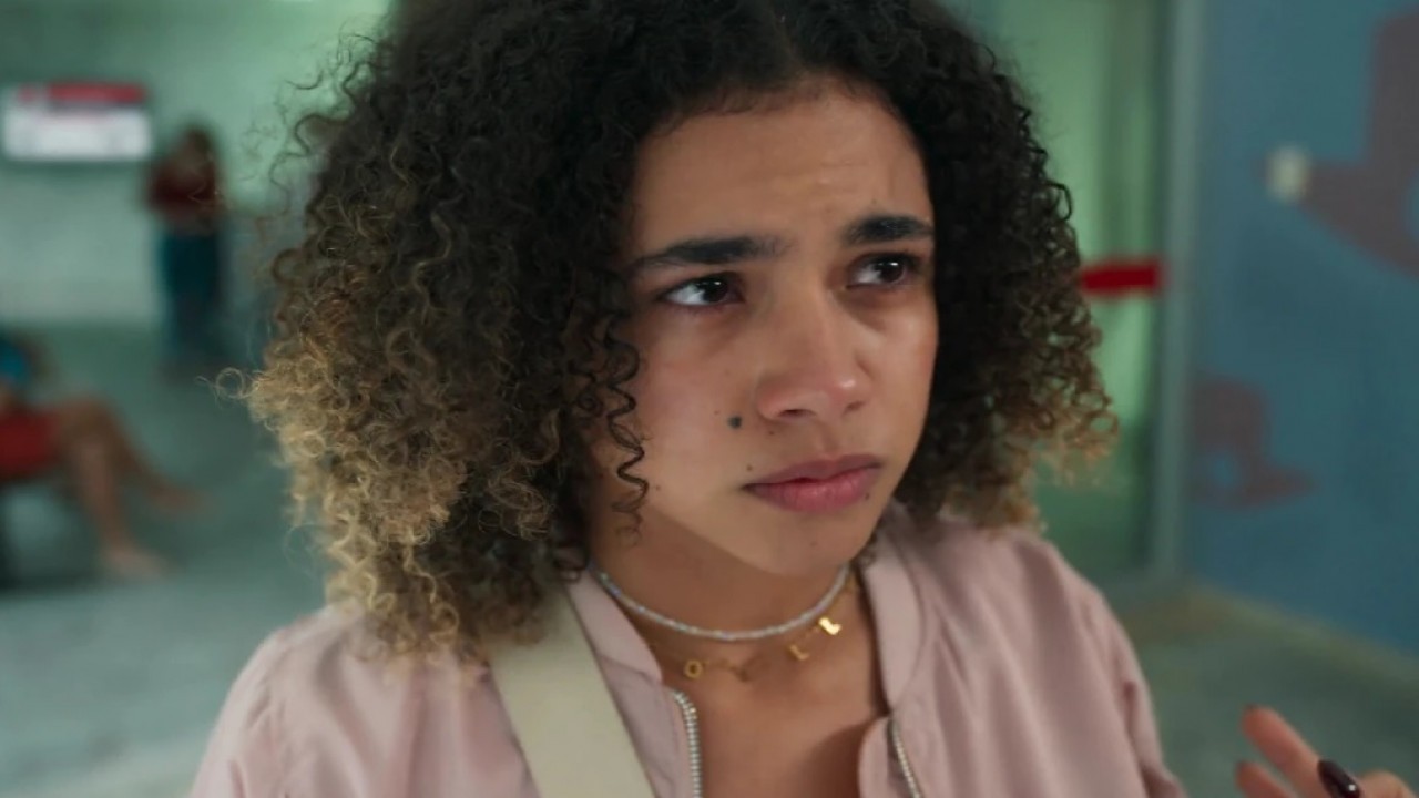 No resumo da novela ‘Três Graças’, Jorginho morre, e Joélly tem bebê roubada