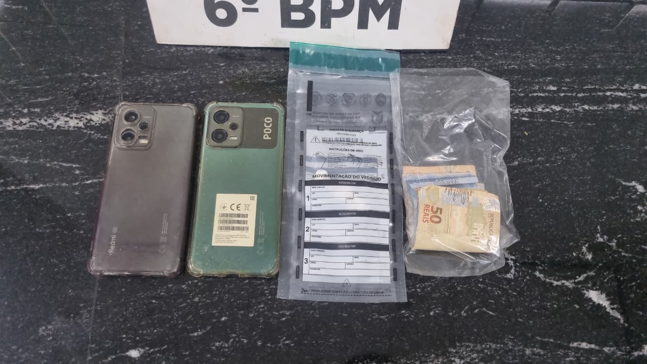 PM flagra entrega de cocaína no Coqueiral e encaminha suspeitos à delegacia