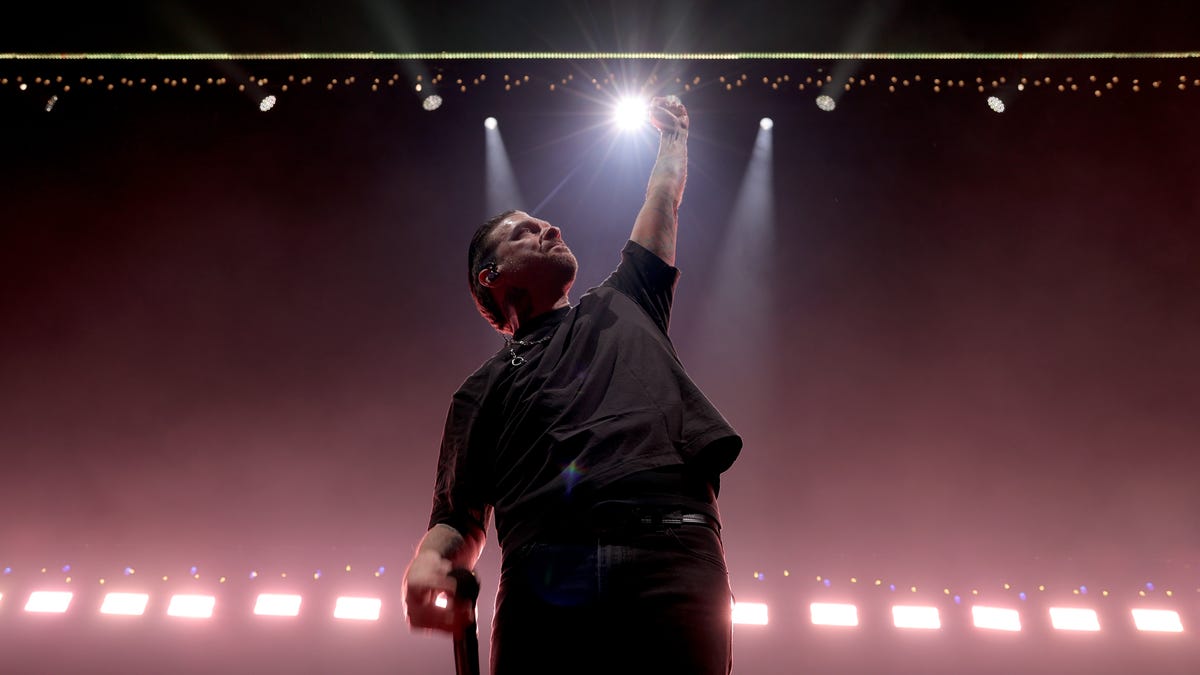 Shinedown to kick off Dance, Kid, Dance Act II Tour at Resch Center