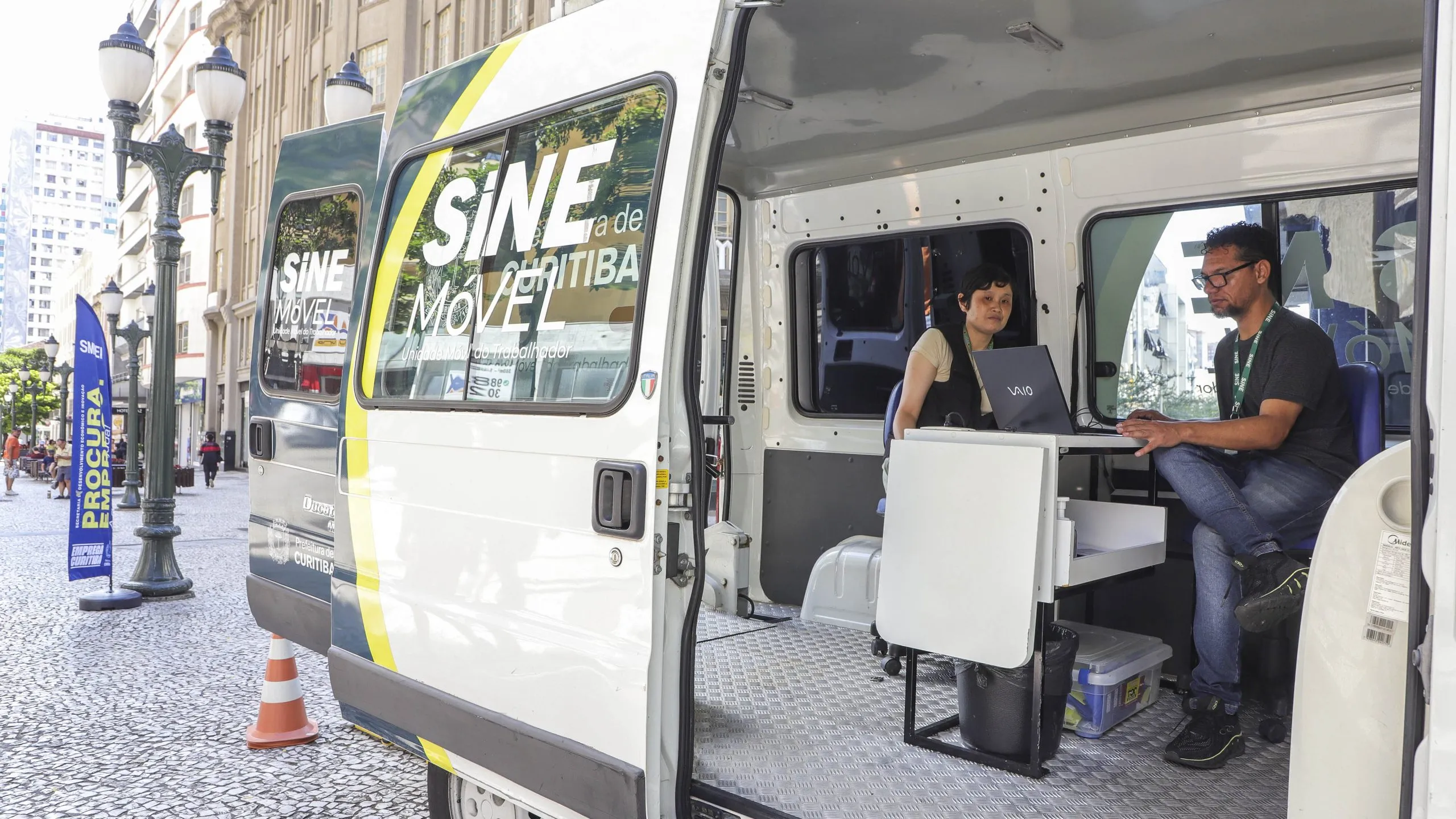 Sine Móvel atende em três locais de Curitiba nesta segunda-feira