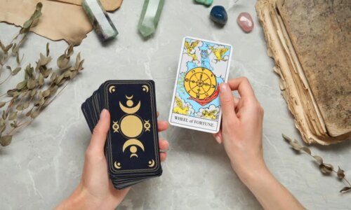 Tarot do dia: previsão para os 12 signos em 02/02/2026