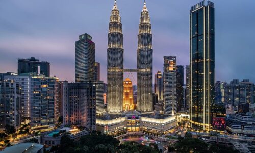 This low-cost airline is relaunching flights between Europe and Kuala Lumpur