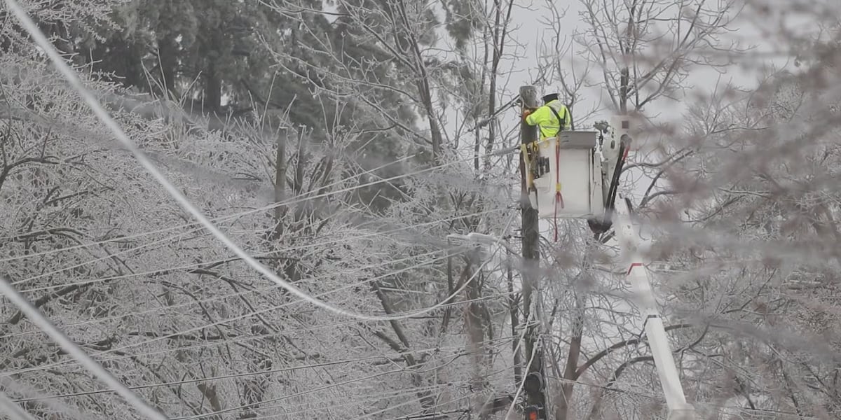 Thousands of residents without power as Eversource reports widespread outages