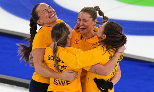 Top-ranked Canada, U.S. fall in women’s Olympic curling semis