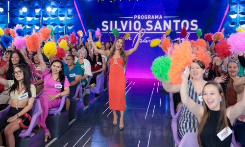 Veja o que o homem mais forte do Brasil fez no palco do Programa Silvio Santos