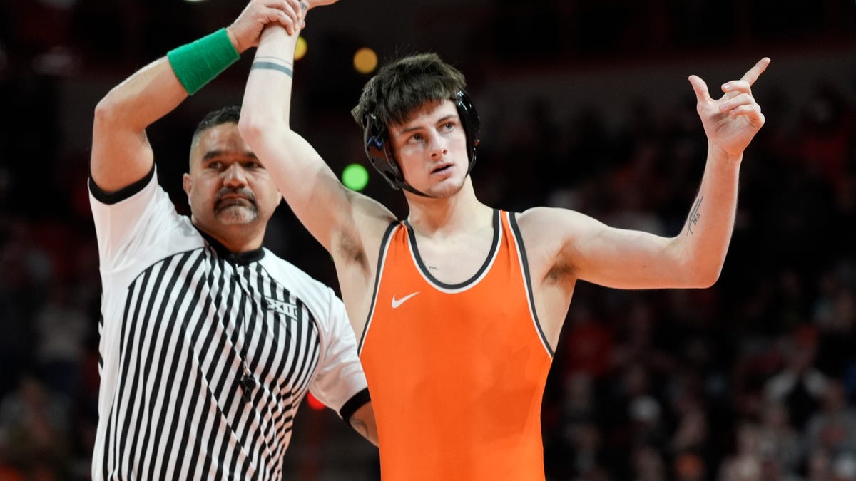 Where to watch Oklahoma State vs Iowa wrestling today on TV, streaming