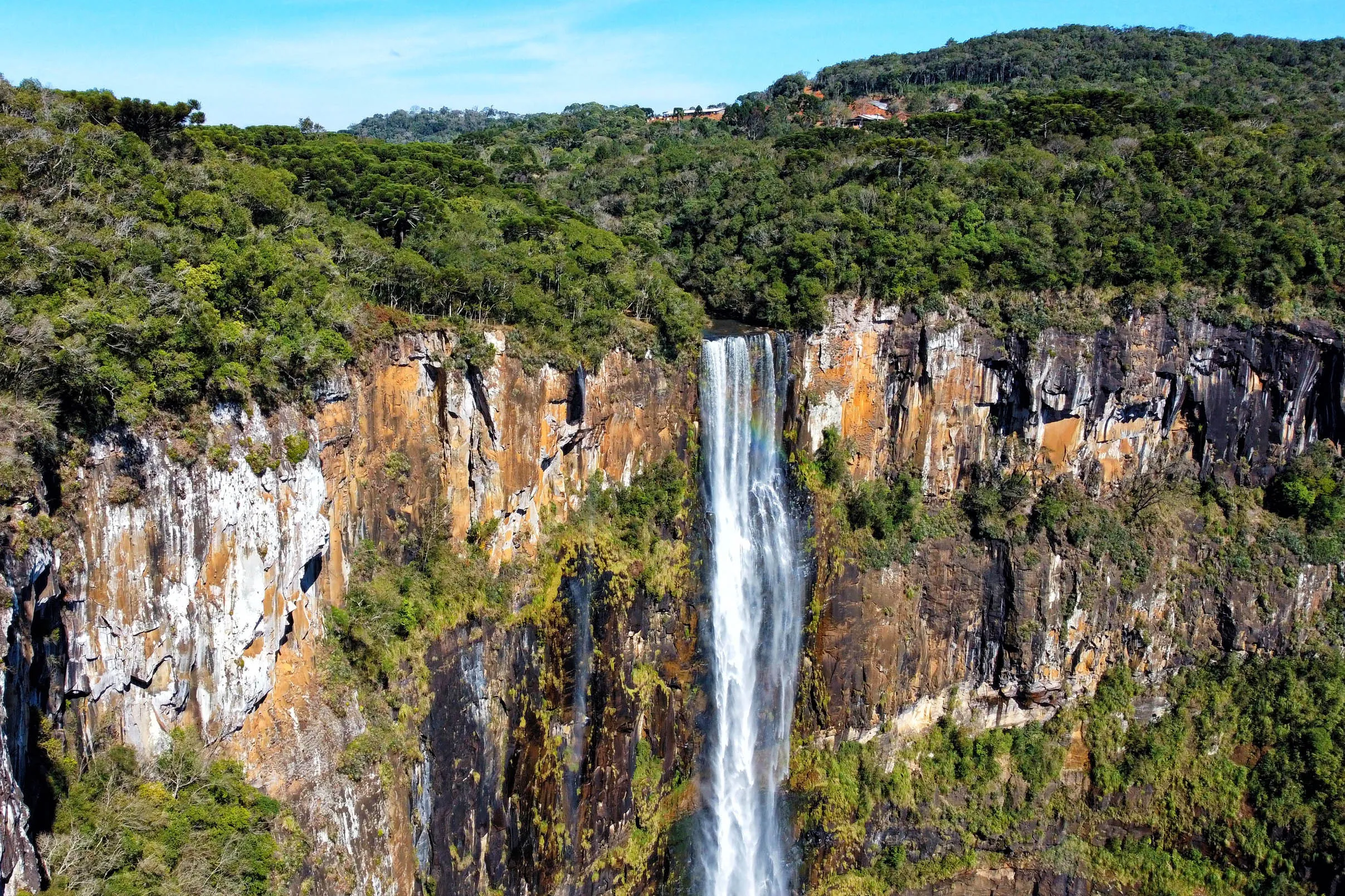 cachoeiras gigantes perto de Curitiba