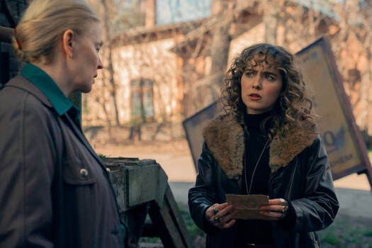 ‘Ponies’ Recap: ‘Don’t Go Breaking My Heart’ – Nerds That Geek