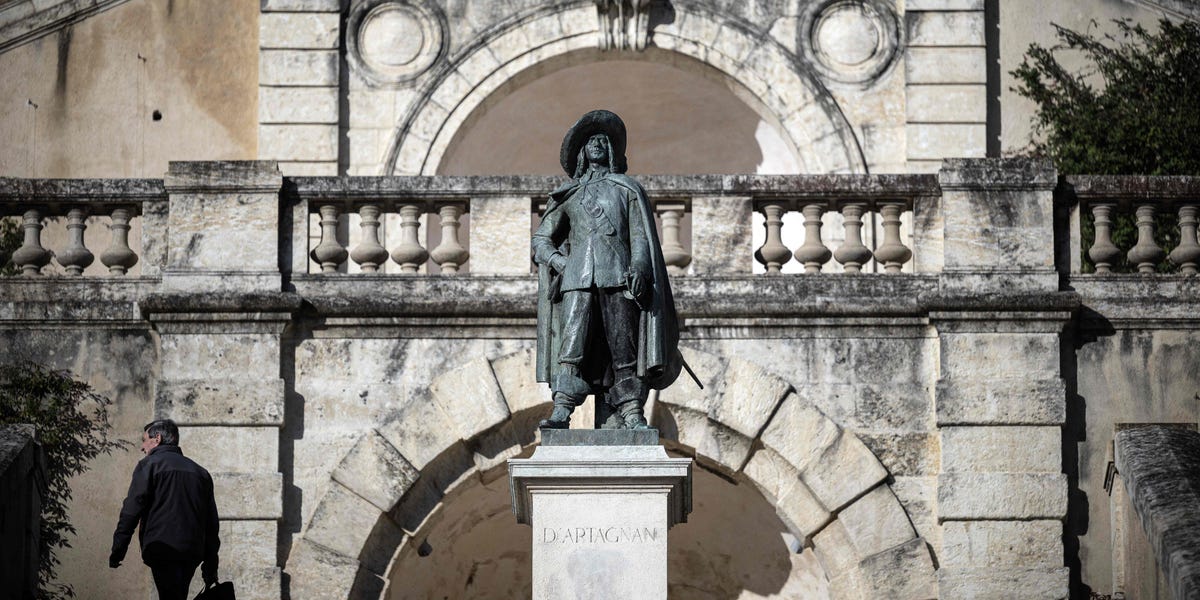 Archaeologists May Have Just Found the Legendary Fourth Musketeer