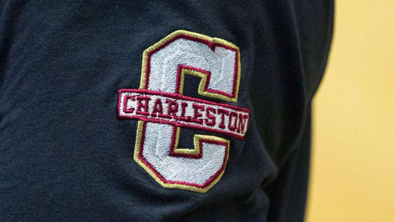 Barbot twins lead Charleston past Hofstra, to NCAA tourney berth