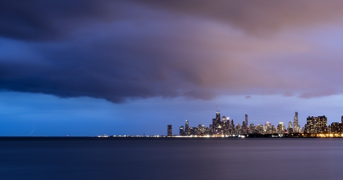 Chicago weather: Severe storms, strong winds move through area