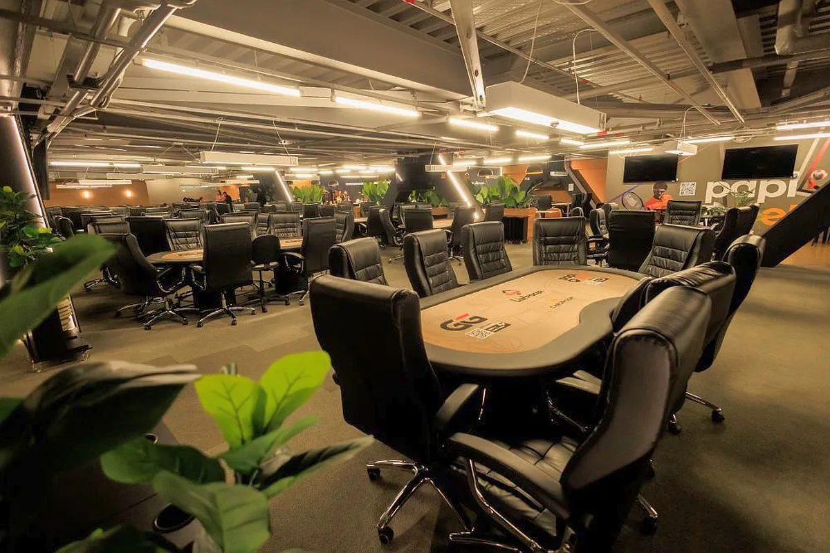 Clube de Curitiba lança torneio de poker com R$6 mi em prêmios