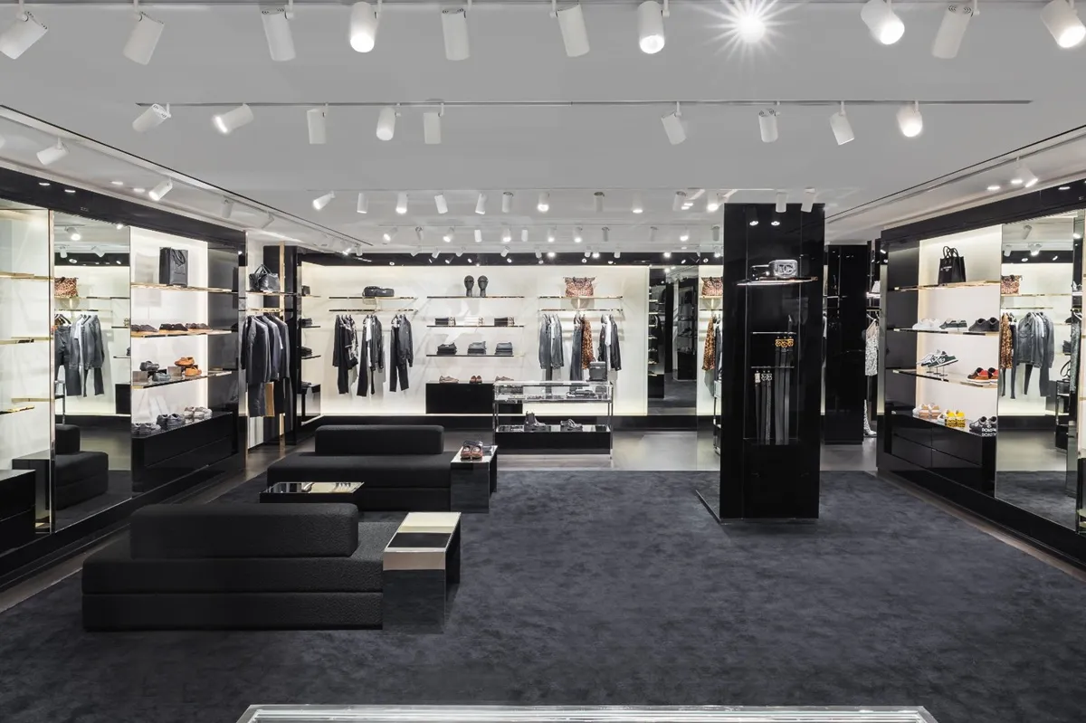 Dolce&Gabbana abre loja maior em Curitiba com mais produtos