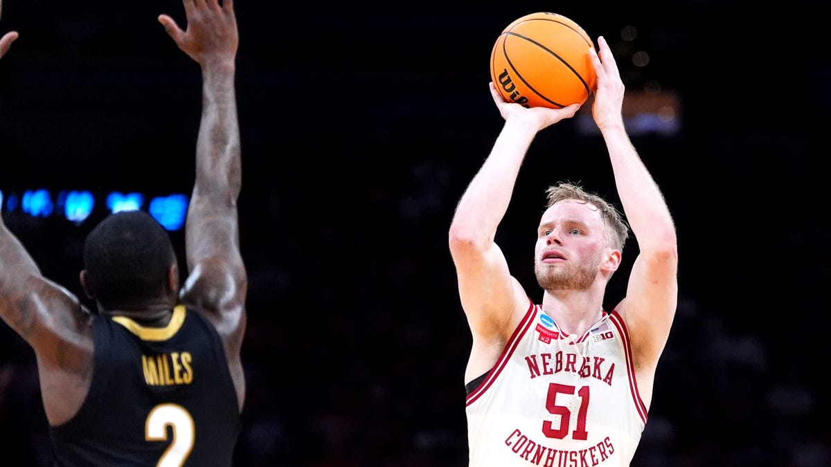 How to buy Nebraska March Madness Sweet 16 tickets in Houston