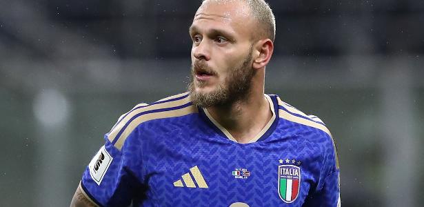 Itália troca imensidão do San Siro por ‘caldeirão’ para evitar vexame